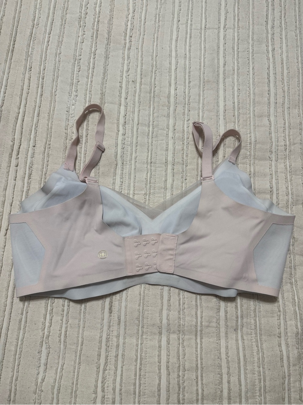 Honeylove CrossOver Contour Bra Light Pink - Picture 2 of 3
